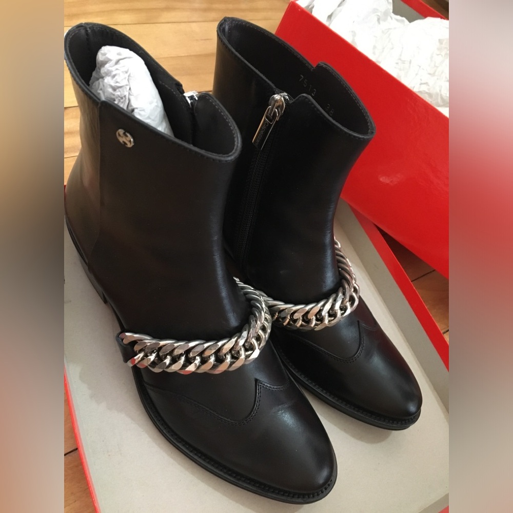 ITALY Cepazzani leather boots